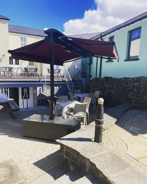 Cambrian Inn Tredegar Esterno foto